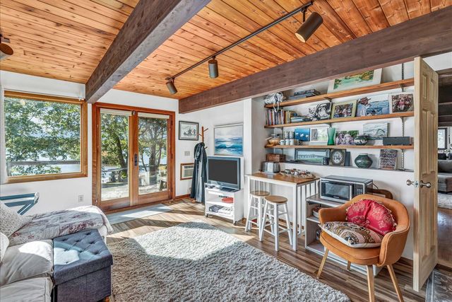 481 Lakeside Drive W, Centerville, MA 02632