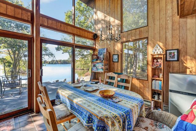 481 Lakeside Drive W, Centerville, MA 02632