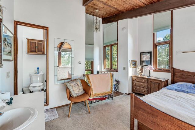 481 Lakeside Drive W, Centerville, MA 02632