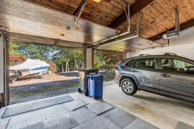 481 Lakeside Drive W, Centerville, MA 02632