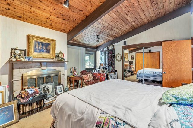 481 Lakeside Drive W, Centerville, MA 02632