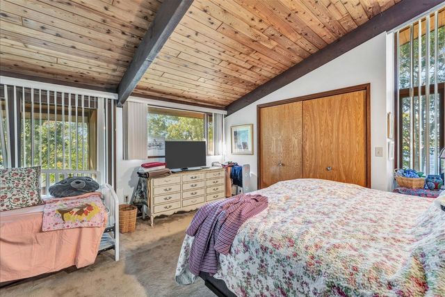 481 Lakeside Drive W, Centerville, MA 02632