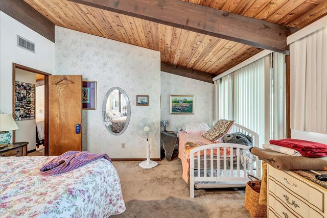 481 Lakeside Drive W, Centerville, MA 02632