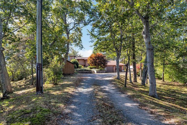 481 Lakeside Drive W, Centerville, MA 02632