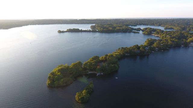 481 Lakeside Drive W, Centerville, MA 02632