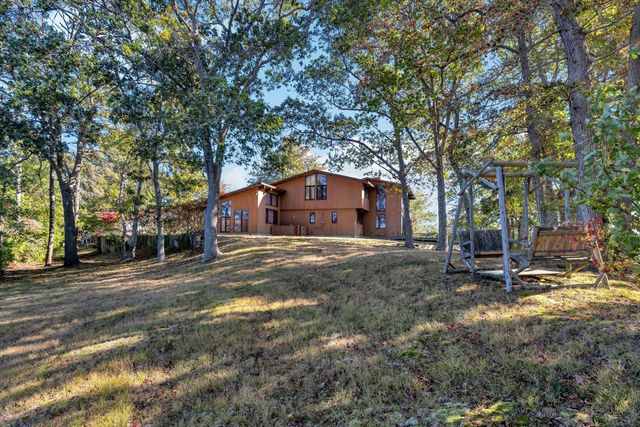 481 Lakeside Drive W, Centerville, MA 02632