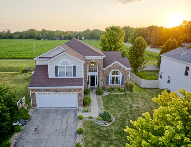 2025 Westbury Lane, Aurora, IL 60502