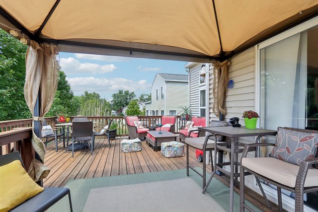 2025 Westbury Lane, Aurora, IL 60502