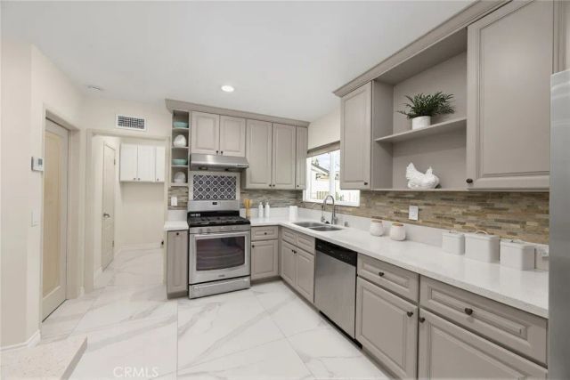 420 E Myrtle Ave, Glendora, CA 91741