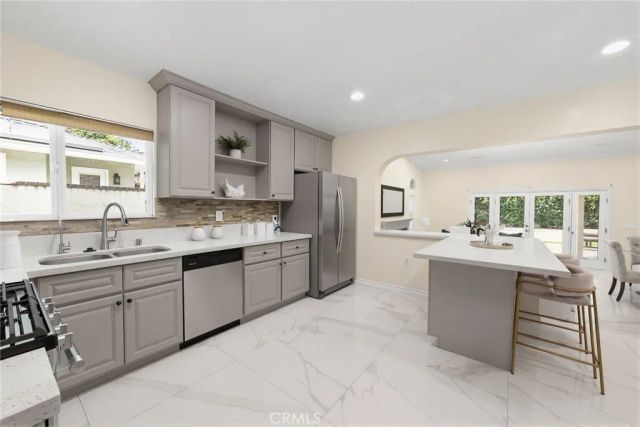420 E Myrtle Ave, Glendora, CA 91741