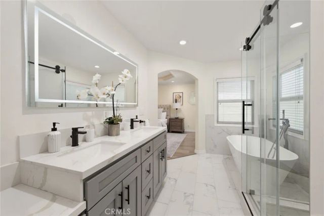 420 E Myrtle Ave, Glendora, CA 91741