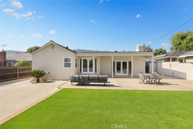 420 E Myrtle Ave, Glendora, CA 91741