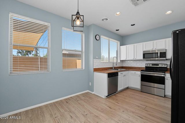 1886 E DON CARLOS Avenue 139, Tempe, AZ 85281