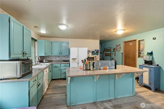 41318 Upper Creek Road, Gold Bar, WA 98251