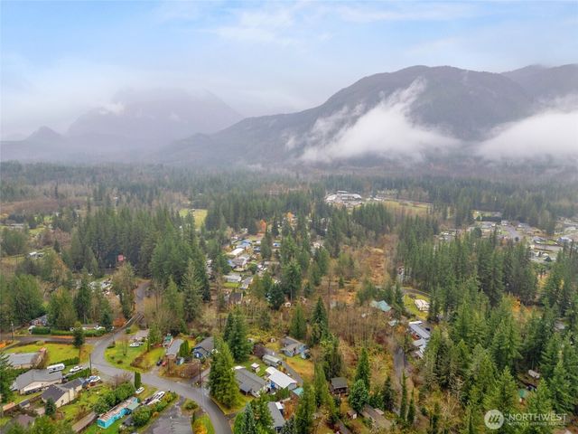 41318 Upper Creek Road, Gold Bar, WA 98251