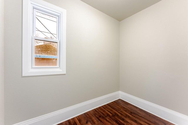 1815 W Becher STREET, Milwaukee, WI 53215