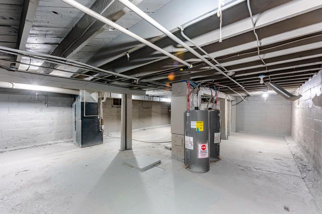 1815 W Becher STREET, Milwaukee, WI 53215