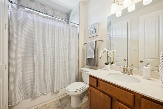 13205 Dartmoor Terrace Drive, Houston, TX 77077