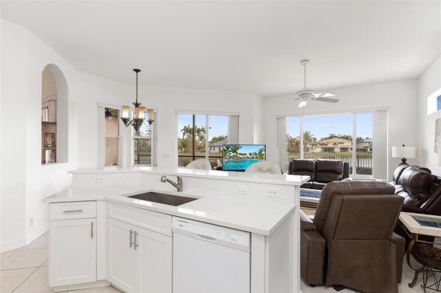 6978 NW 111th Terrace, Parkland, FL 33076