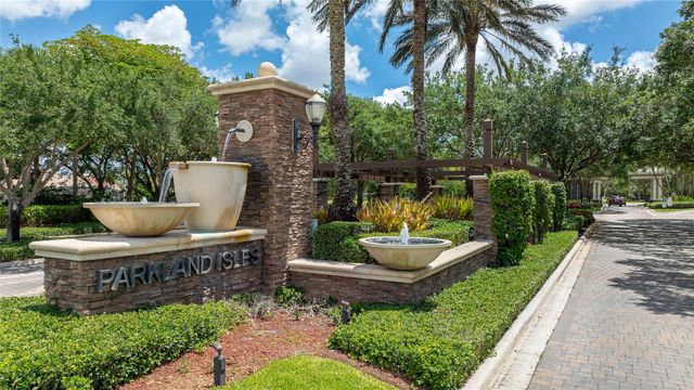 6978 NW 111th Terrace, Parkland, FL 33076