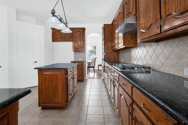 333 Green Acres Drive, Murphy, TX 75094