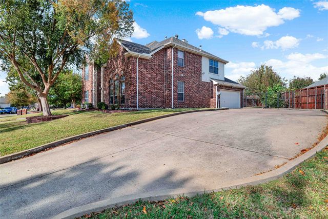 333 Green Acres Drive, Murphy, TX 75094