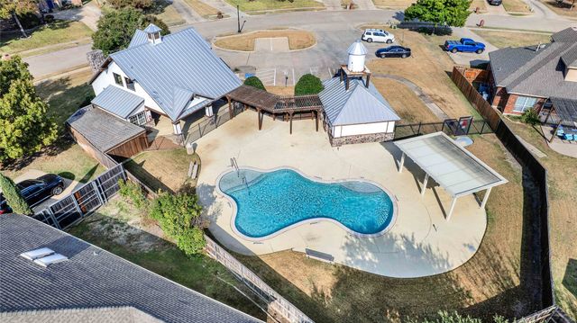 333 Green Acres Drive, Murphy, TX 75094