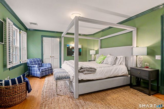 66 Gate Stone Lane, Fairfield, CT 06824