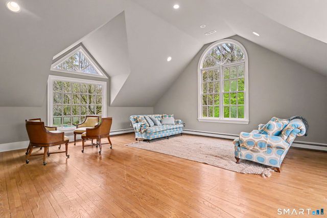 66 Gate Stone Lane, Fairfield, CT 06824