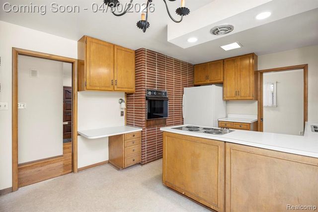 30712 Champine Street, Saint Clair Shores, MI 48082