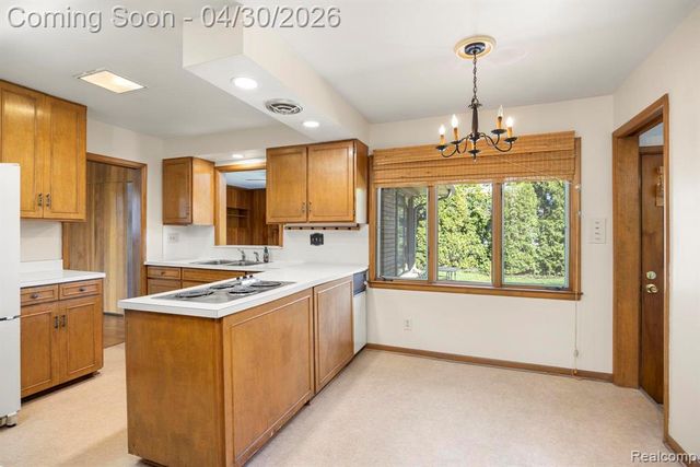 30712 Champine Street, Saint Clair Shores, MI 48082