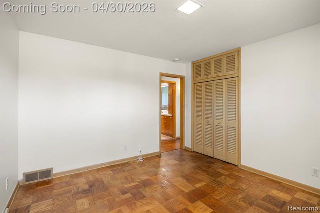 30712 Champine Street, Saint Clair Shores, MI 48082