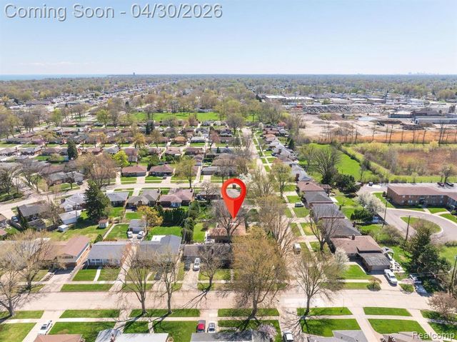 30712 Champine Street, Saint Clair Shores, MI 48082