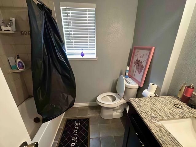 9417 Kentshire Drive, Houston, TX 77078