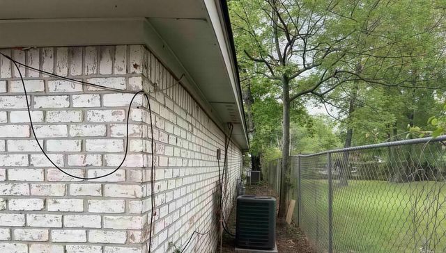 9417 Kentshire Drive, Houston, TX 77078