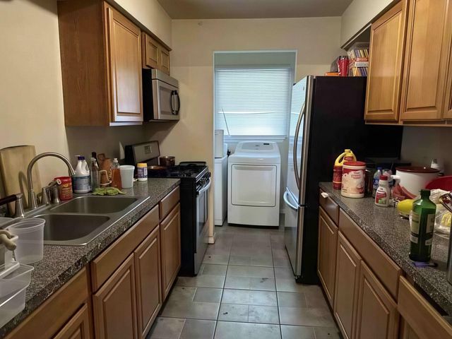 9417 Kentshire Drive, Houston, TX 77078