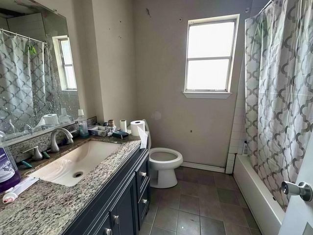 9417 Kentshire Drive, Houston, TX 77078