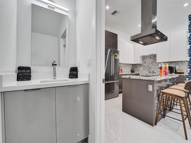 1224 NE 15th Avenue, Fort Lauderdale, FL 33304