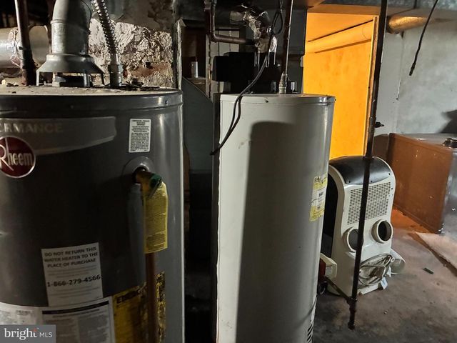 329 W GRAPE ST, Vineland, NJ 08360