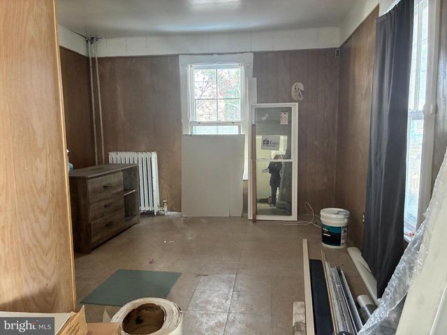 329 W GRAPE ST, Vineland, NJ 08360