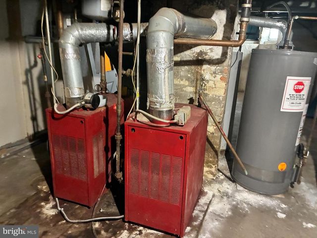 329 W GRAPE ST, Vineland, NJ 08360