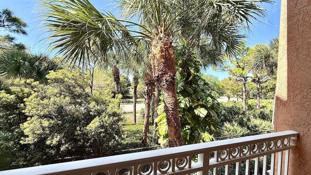 1206 E Myrtlewood Circle E 1206, Palm Beach Gardens, FL 33418