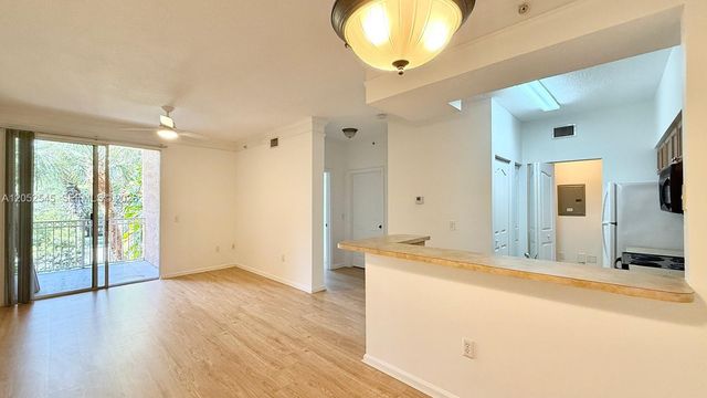 1206 E Myrtlewood Circle E 1206, Palm Beach Gardens, FL 33418