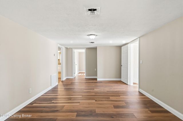 950 Lutheran Church Rd, Bardstown, KY 40004