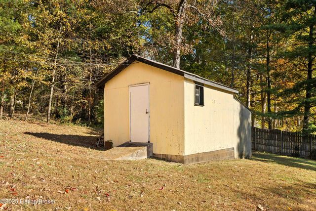 950 Lutheran Church Rd, Bardstown, KY 40004