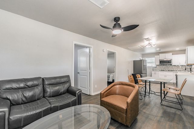 7612 Sommerville Place Road, Fort Worth, TX 76135