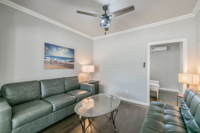 7612 Sommerville Place Road, Fort Worth, TX 76135