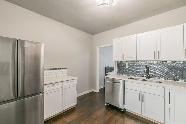7612 Sommerville Place Road, Fort Worth, TX 76135