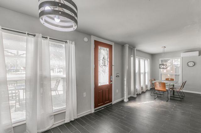 7612 Sommerville Place Road, Fort Worth, TX 76135