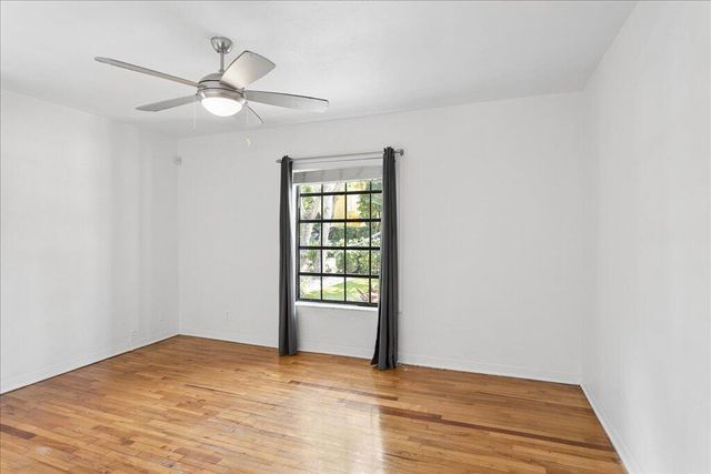 738 NE 16TH Avenue, Fort Lauderdale, FL 33304
